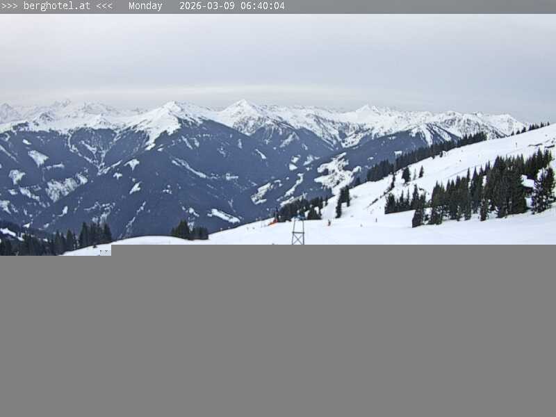Archiv Foto Webcam Saalbach Hinterglemm - Berghotel Seidl-Alm