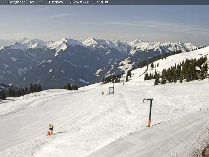 Archiv Foto Webcam Saalbach Hinterglemm - Berghotel Seidl-Alm