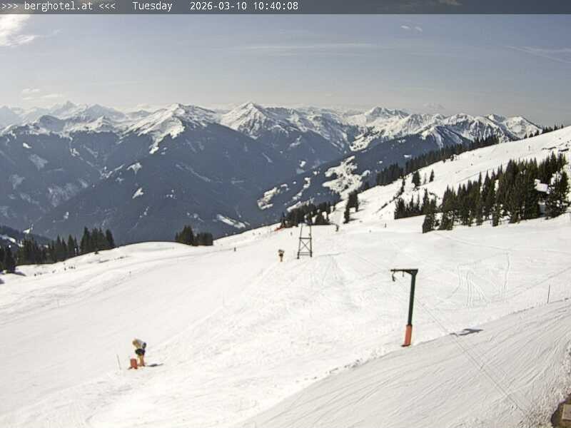 Archiv Foto Webcam Saalbach Hinterglemm - Berghotel Seidl-Alm