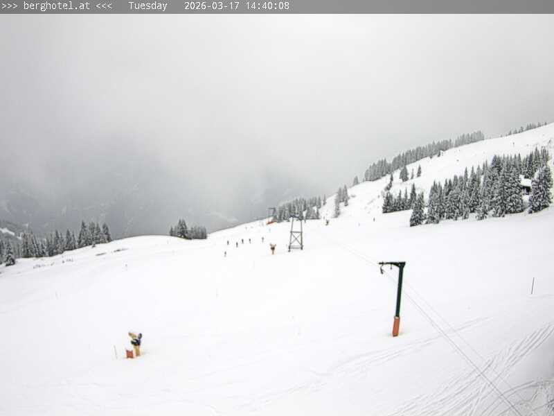 Archiv Foto Webcam Saalbach Hinterglemm - Berghotel Seidl-Alm