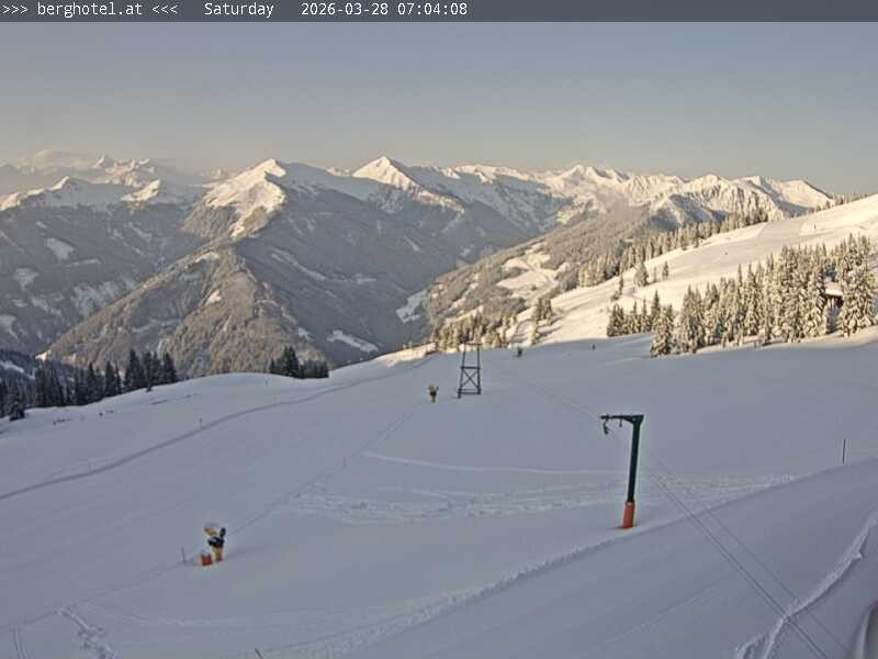 Archiv Foto Webcam Saalbach Hinterglemm - Berghotel Seidl-Alm