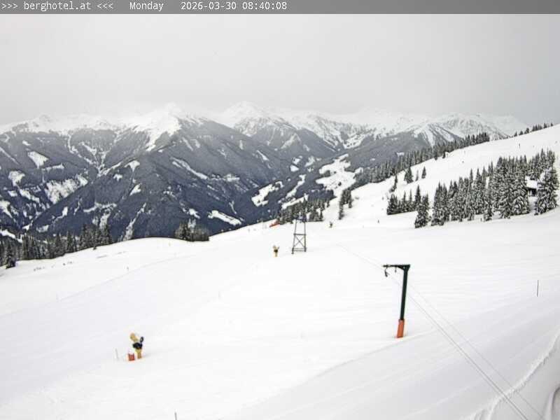 Archiv Foto Webcam Saalbach Hinterglemm - Berghotel Seidl-Alm