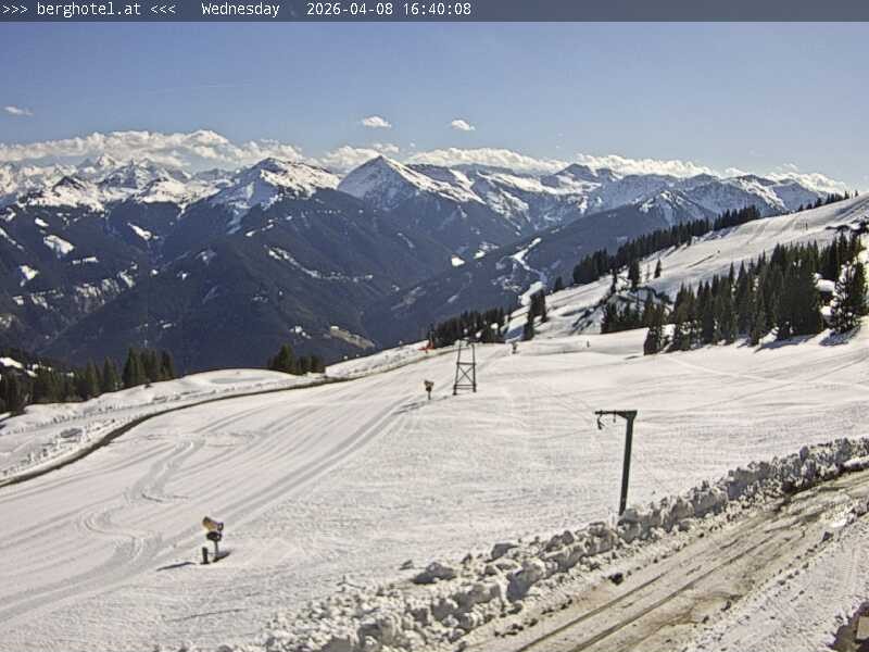 Archived image Webcam Saalbach - View from Seidl Alm