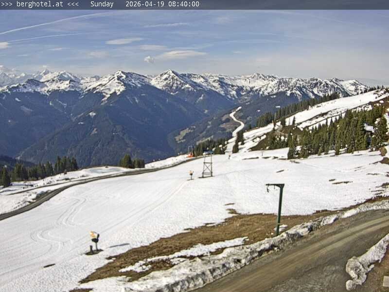 Archived image Webcam Saalbach - View from Seidl Alm