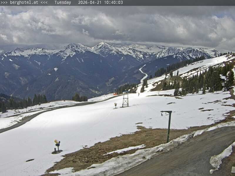 Archiv Foto Webcam Saalbach Hinterglemm - Berghotel Seidl-Alm