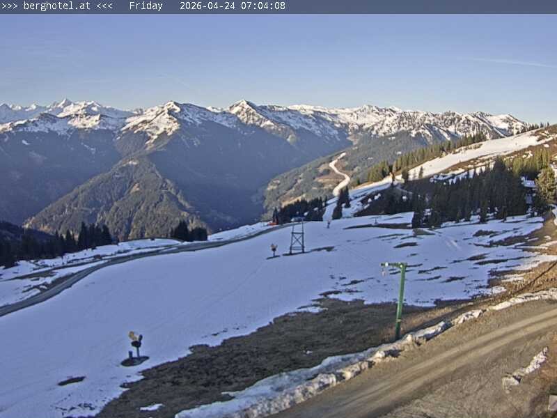 Archiv Foto Webcam Saalbach Hinterglemm - Berghotel Seidl-Alm