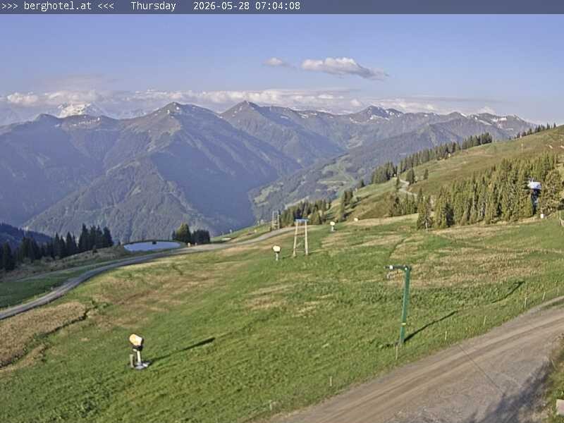 Archiv Foto Webcam Saalbach Hinterglemm - Berghotel Seidl-Alm
