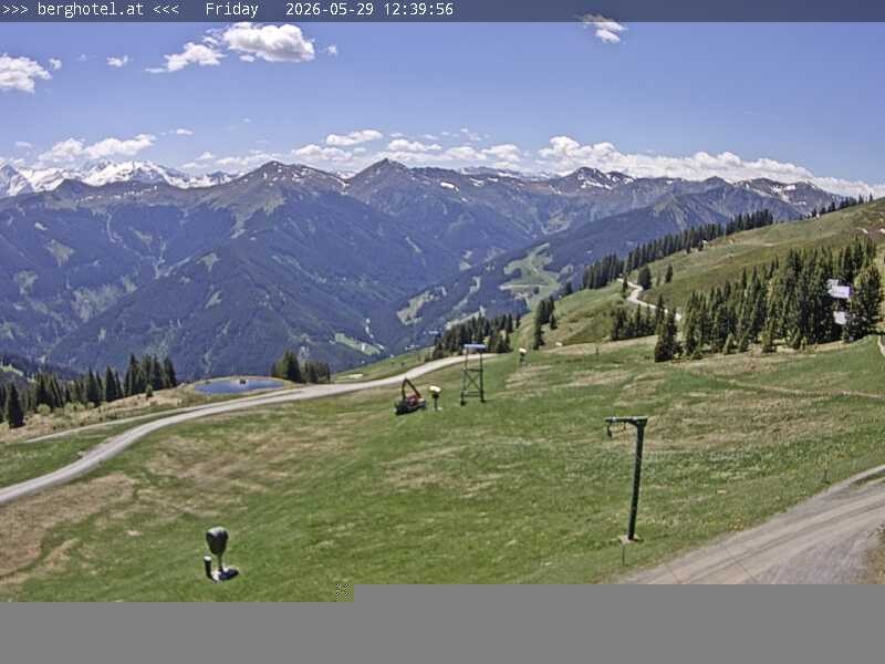 Archived image Webcam Saalbach - View from Seidl Alm