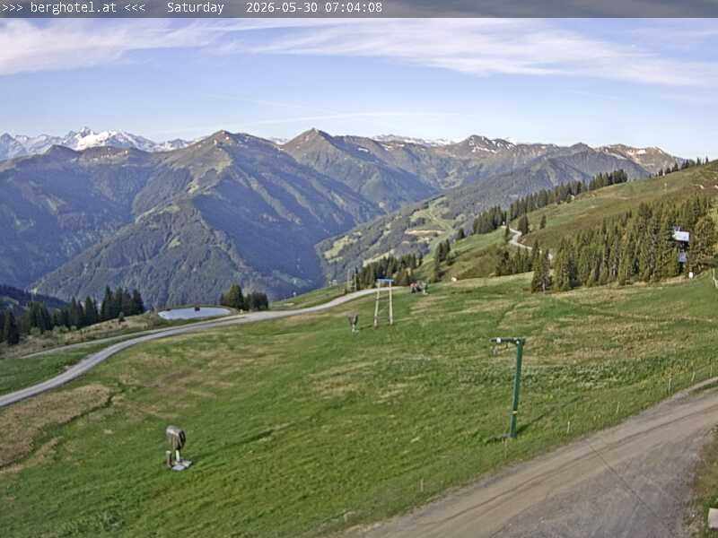 Archiv Foto Webcam Saalbach Hinterglemm - Berghotel Seidl-Alm