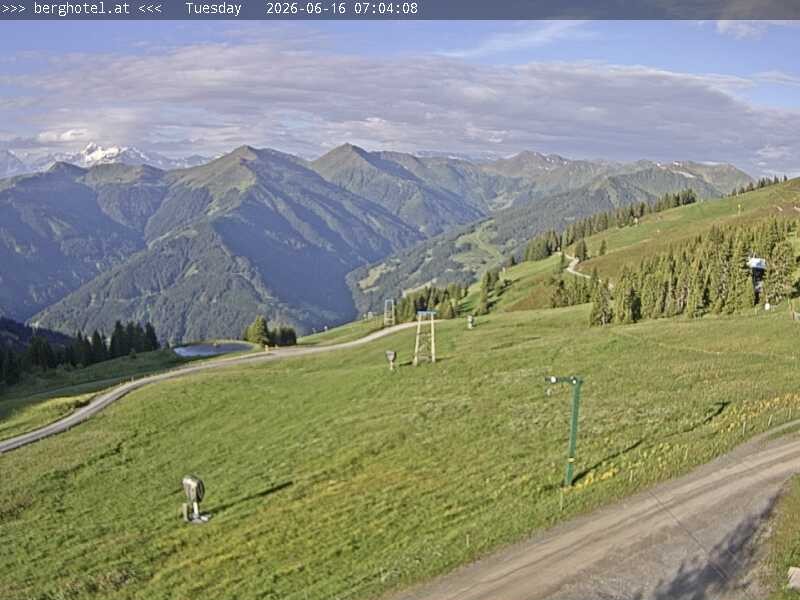 Archiv Foto Webcam Saalbach Hinterglemm - Berghotel Seidl-Alm