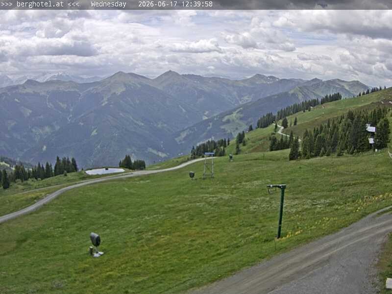 Archiv Foto Webcam Saalbach Hinterglemm - Berghotel Seidl-Alm