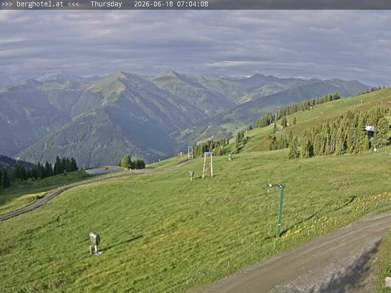 Archiv Foto Webcam Saalbach Hinterglemm - Berghotel Seidl-Alm