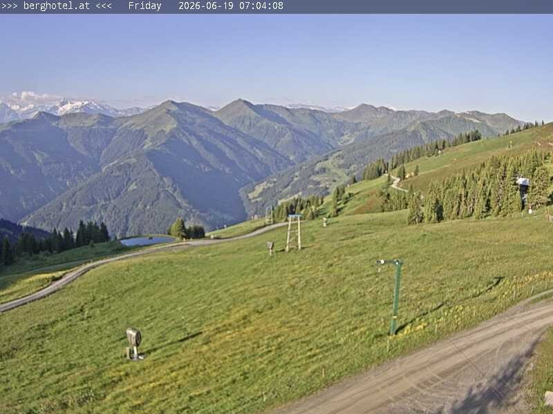 Archiv Foto Webcam Saalbach Hinterglemm - Berghotel Seidl-Alm