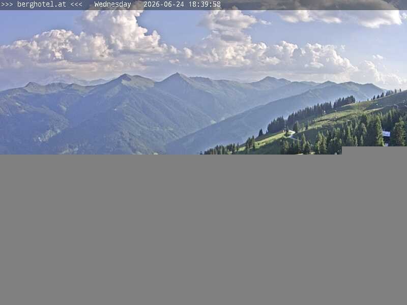 Archiv Foto Webcam Saalbach Hinterglemm - Berghotel Seidl-Alm