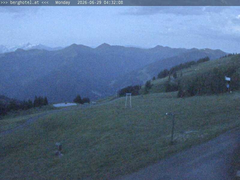 Archiv Foto Webcam Saalbach Hinterglemm - Berghotel Seidl-Alm