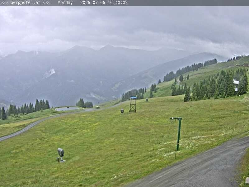 Archiv Foto Webcam Saalbach Hinterglemm - Berghotel Seidl-Alm