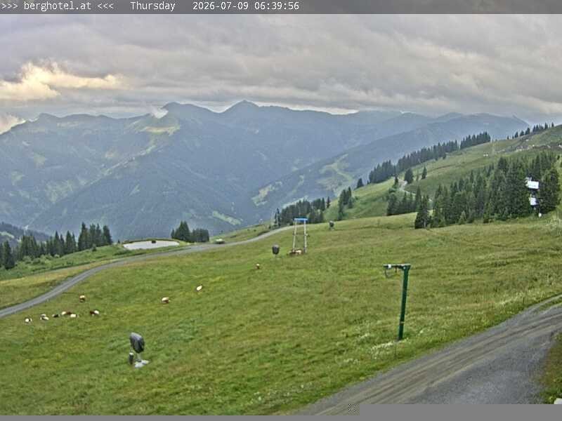 Archiv Foto Webcam Saalbach Hinterglemm - Berghotel Seidl-Alm