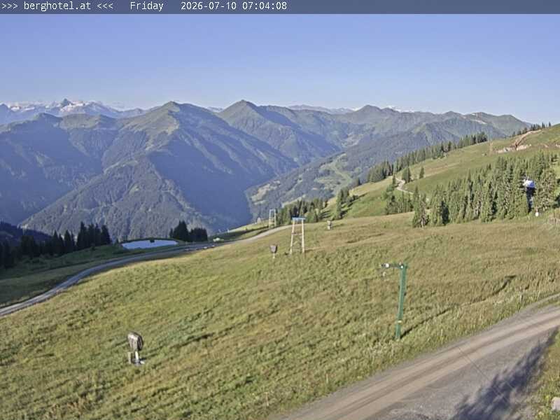 Archiv Foto Webcam Saalbach Hinterglemm - Berghotel Seidl-Alm