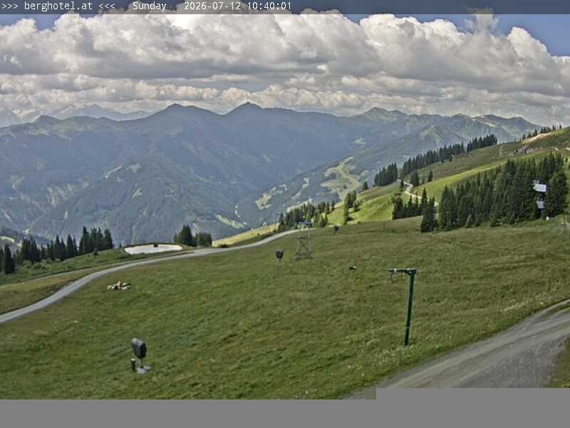 Archived image Webcam Saalbach - View from Seidl Alm