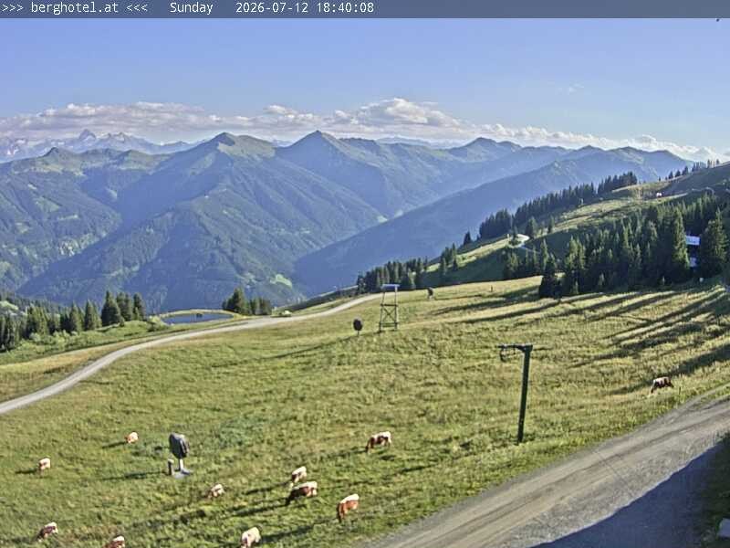 Archived image Webcam Saalbach - View from Seidl Alm