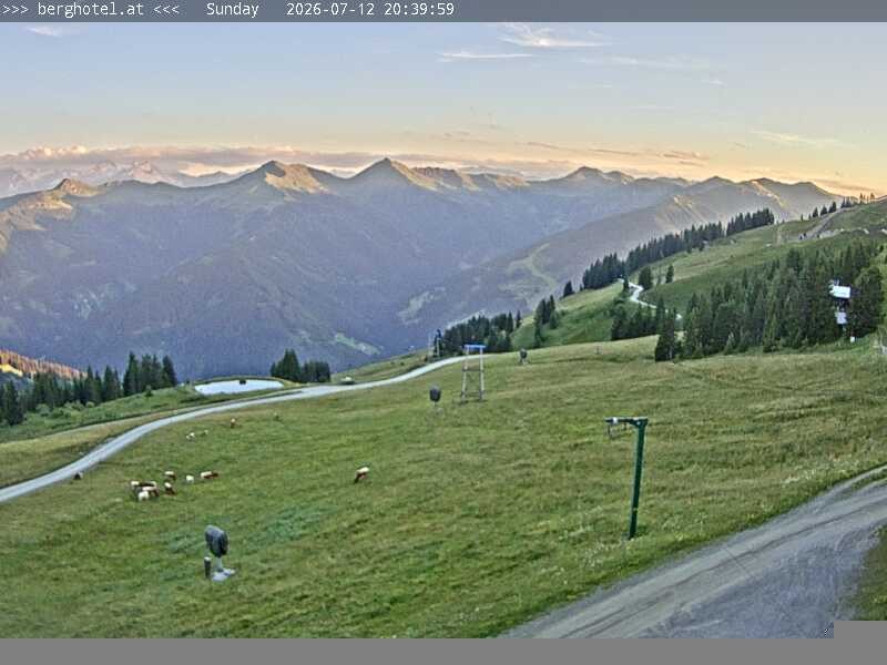 Archived image Webcam Saalbach - View from Seidl Alm