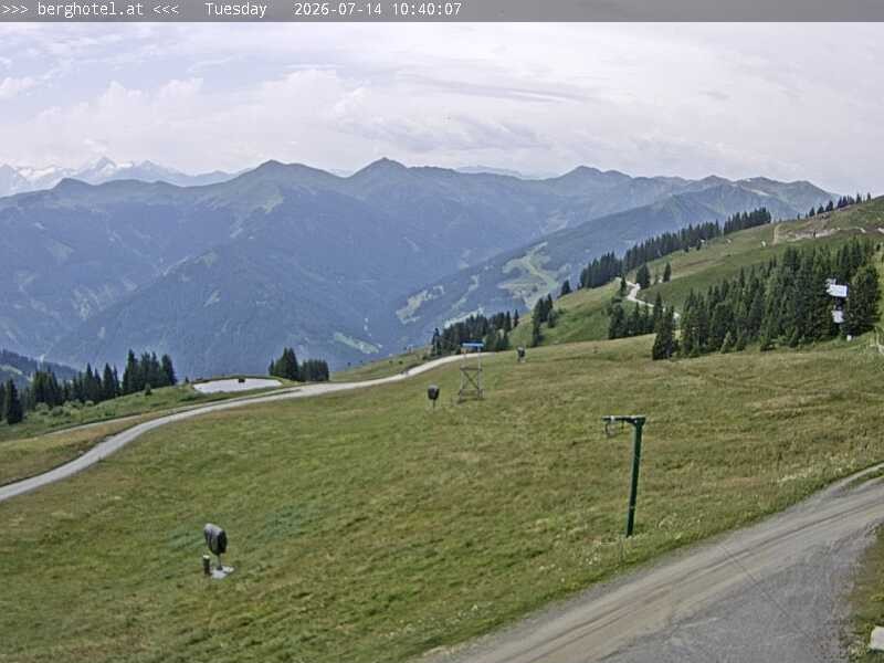 Archiv Foto Webcam Saalbach Hinterglemm - Berghotel Seidl-Alm