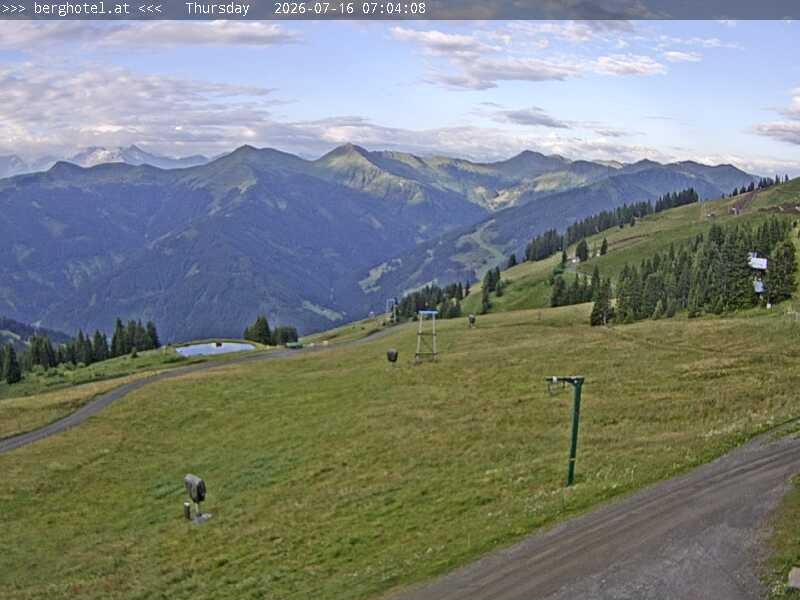 Archiv Foto Webcam Saalbach Hinterglemm - Berghotel Seidl-Alm