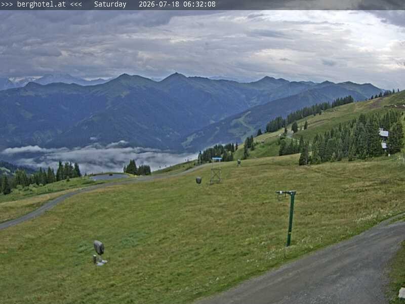Archived image Webcam Saalbach - View from Seidl Alm