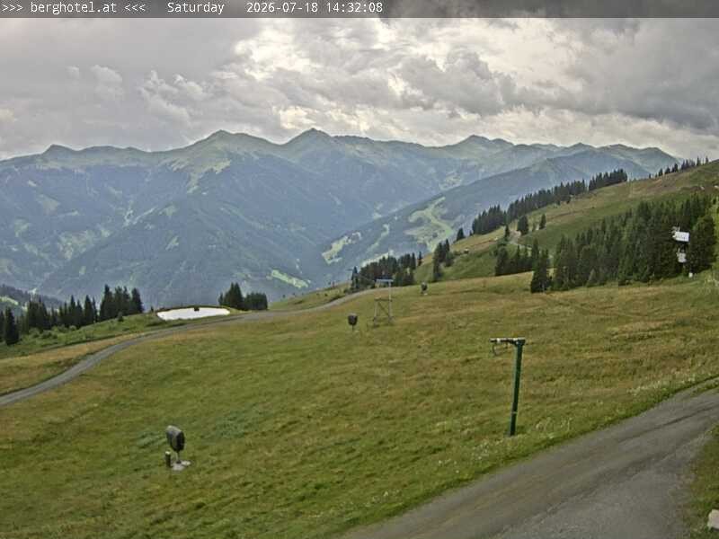 Archived image Webcam Saalbach - View from Seidl Alm