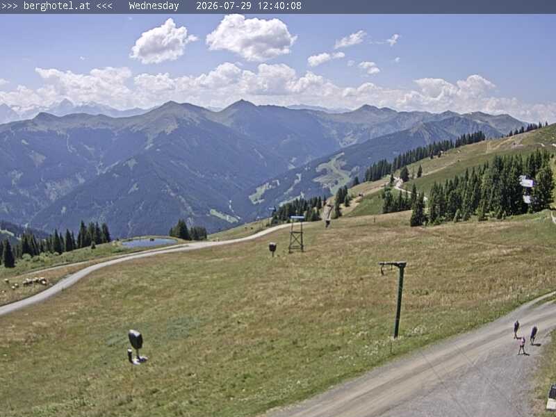 Archiv Foto Webcam Saalbach Hinterglemm - Berghotel Seidl-Alm