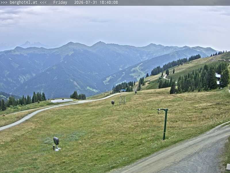 Archiv Foto Webcam Saalbach Hinterglemm - Berghotel Seidl-Alm