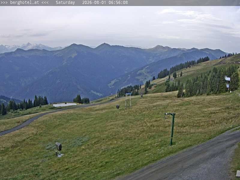 Archiv Foto Webcam Saalbach Hinterglemm - Berghotel Seidl-Alm