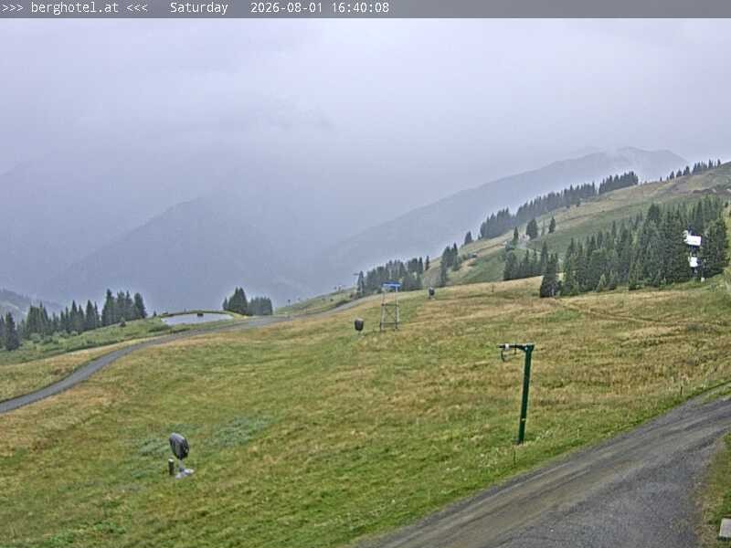 Archiv Foto Webcam Saalbach Hinterglemm - Berghotel Seidl-Alm