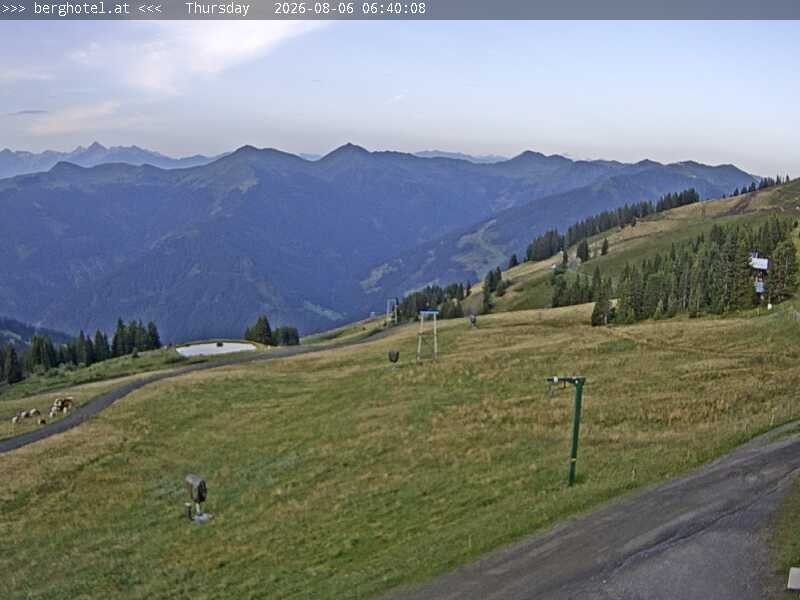 Archiv Foto Webcam Saalbach Hinterglemm - Berghotel Seidl-Alm