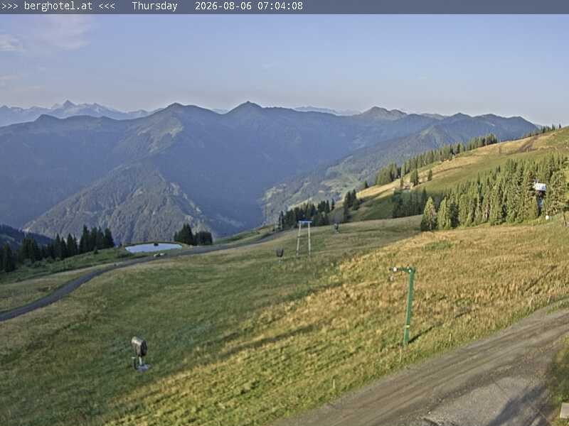Archiv Foto Webcam Saalbach Hinterglemm - Berghotel Seidl-Alm