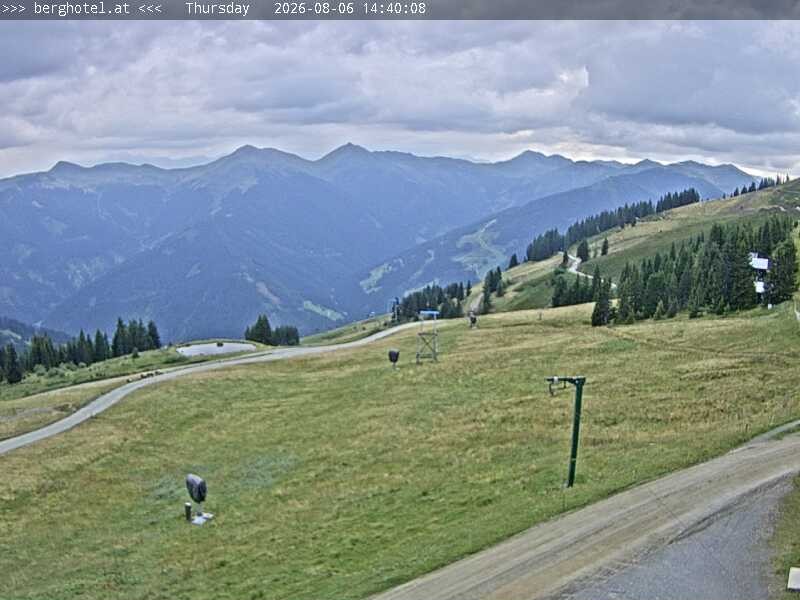 Archiv Foto Webcam Saalbach Hinterglemm - Berghotel Seidl-Alm