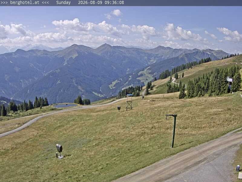 Archiv Foto Webcam Saalbach Hinterglemm - Berghotel Seidl-Alm