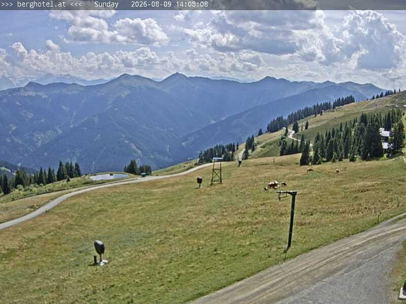 Archiv Foto Webcam Saalbach Hinterglemm - Berghotel Seidl-Alm