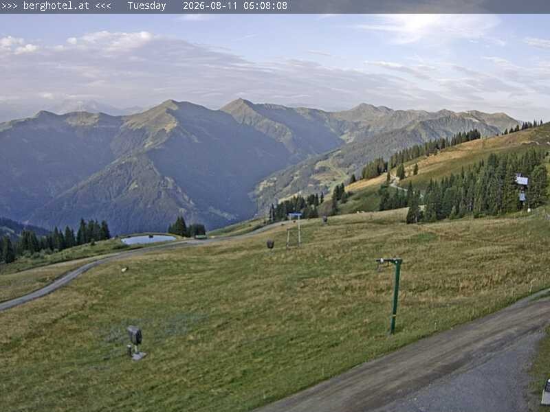 Archiv Foto Webcam Saalbach Hinterglemm - Berghotel Seidl-Alm
