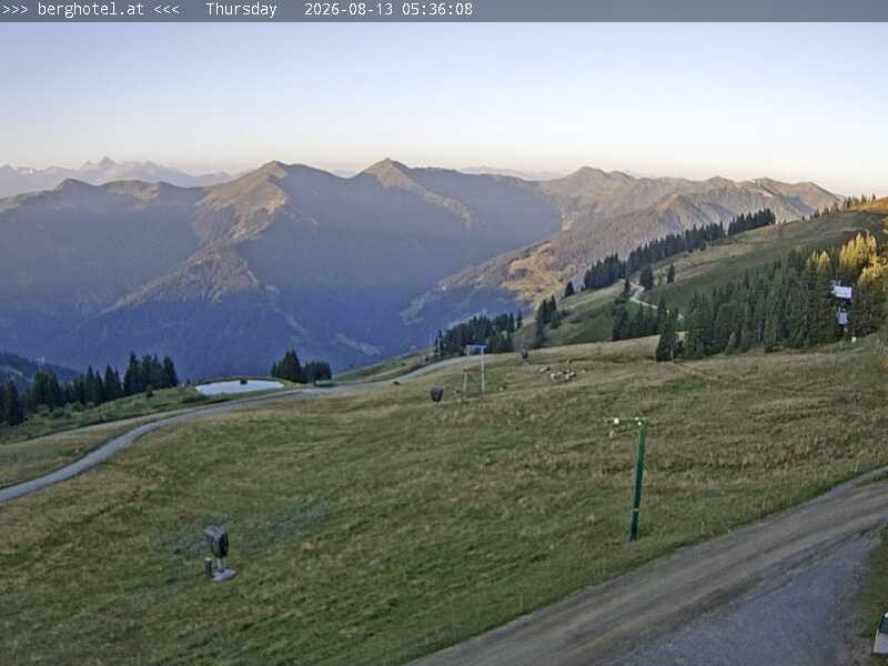 Archived image Webcam Saalbach - View from Seidl Alm