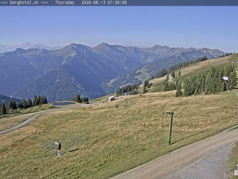 Archived image Webcam Saalbach - View from Seidl Alm