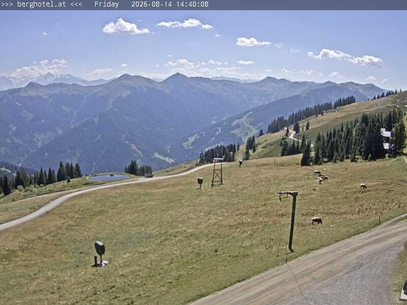 Archiv Foto Webcam Saalbach Hinterglemm - Berghotel Seidl-Alm