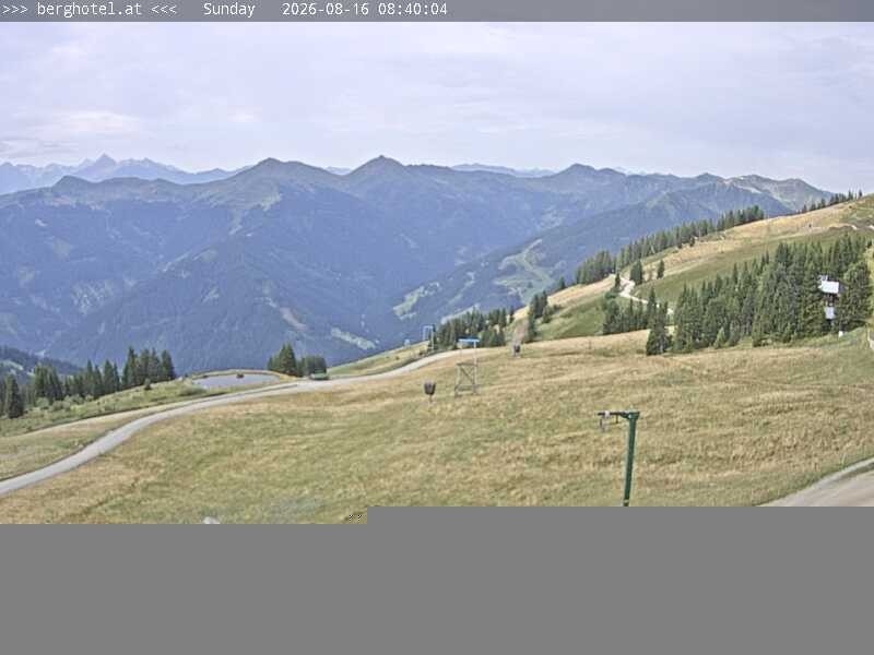 Archiv Foto Webcam Saalbach Hinterglemm - Berghotel Seidl-Alm