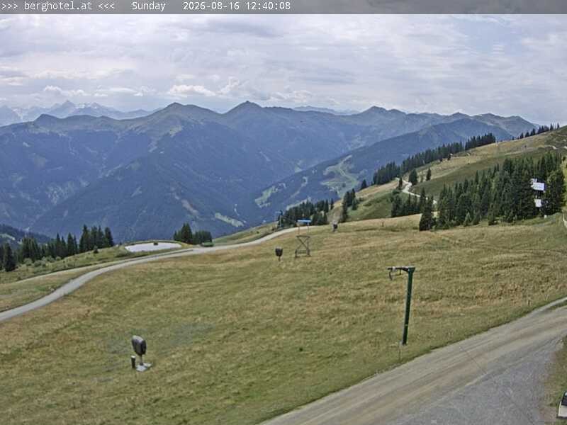 Archiv Foto Webcam Saalbach Hinterglemm - Berghotel Seidl-Alm