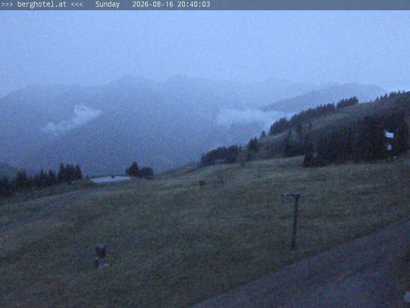 Archived image Webcam Saalbach - View from Seidl Alm