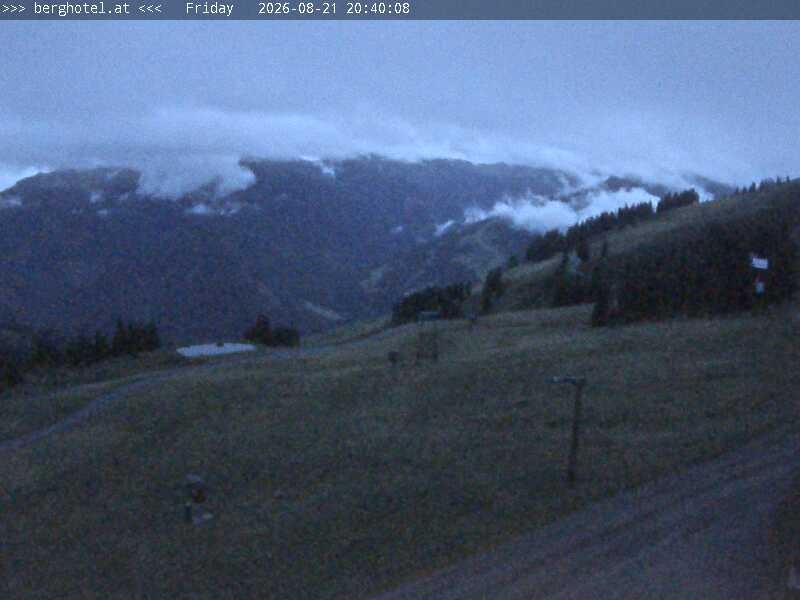 Archiv Foto Webcam Saalbach Hinterglemm - Berghotel Seidl-Alm