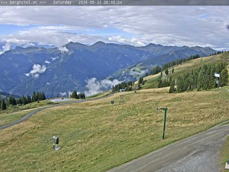 Archived image Webcam Saalbach - View from Seidl Alm