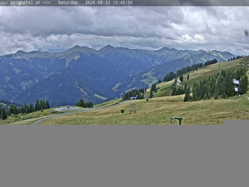 Archived image Webcam Saalbach - View from Seidl Alm