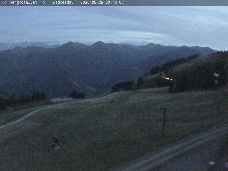 Archiv Foto Webcam Saalbach Hinterglemm - Berghotel Seidl-Alm