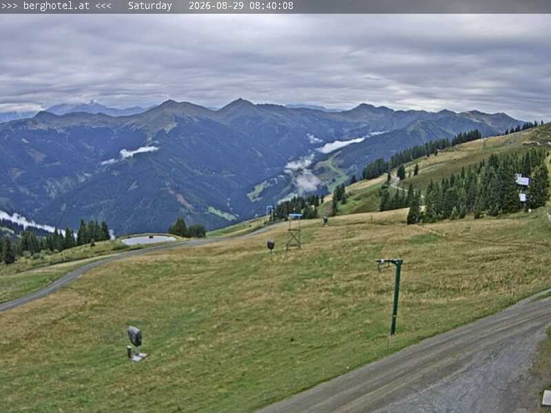Archiv Foto Webcam Saalbach Hinterglemm - Berghotel Seidl-Alm
